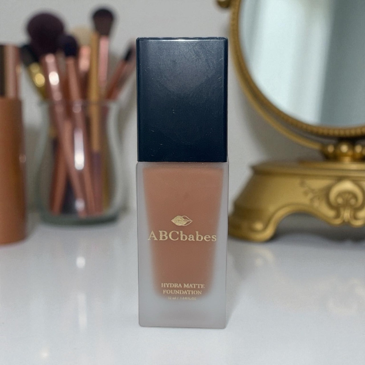 ABCbabes deep rich tan shade with neutral undertones with hydra matte finish liquid foundation