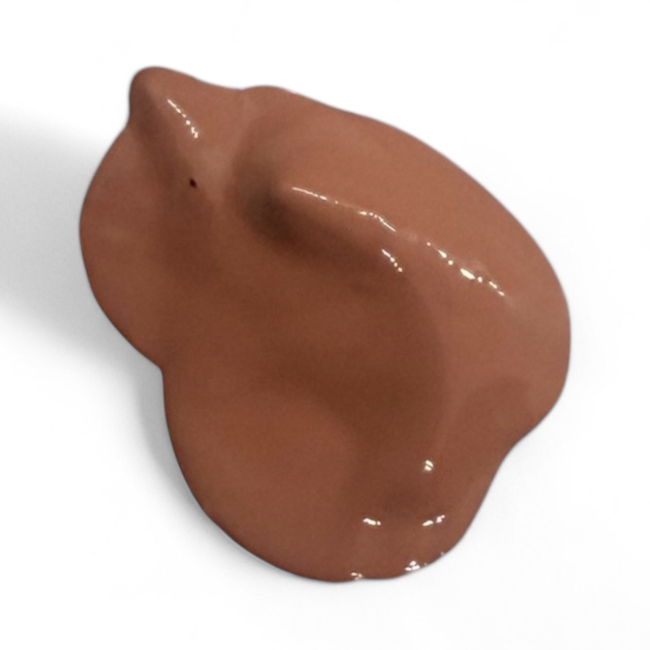 ABCbabes deep tan shade #34 with neutral undertones hydra matte foundation.