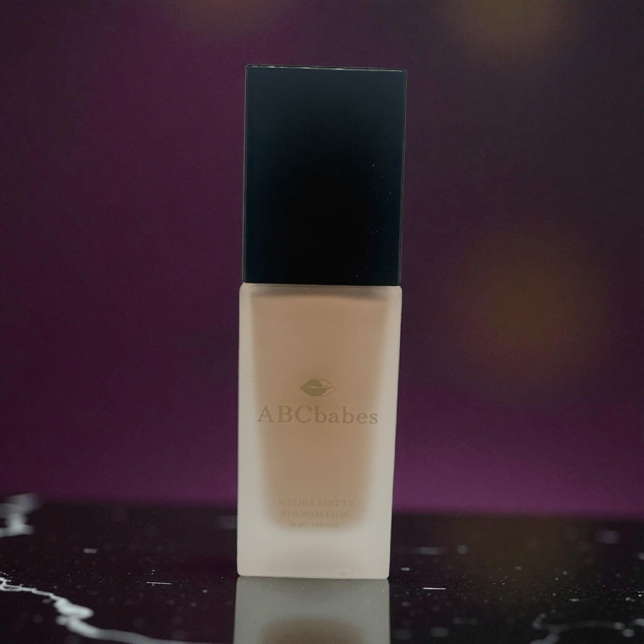 ABCbabes light medium shade #15 warm beige hydra liquid foundation.